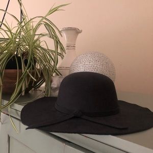 Black Felt Floppy Hat